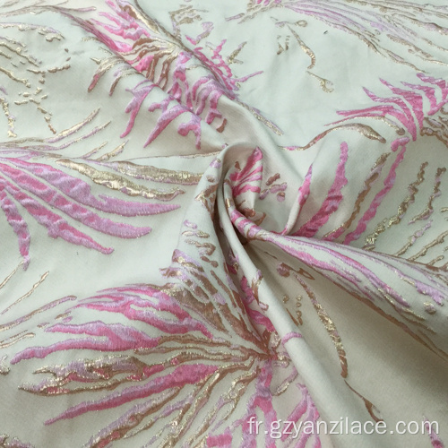 Tissu jacquard en maille imprimé rose pour robe